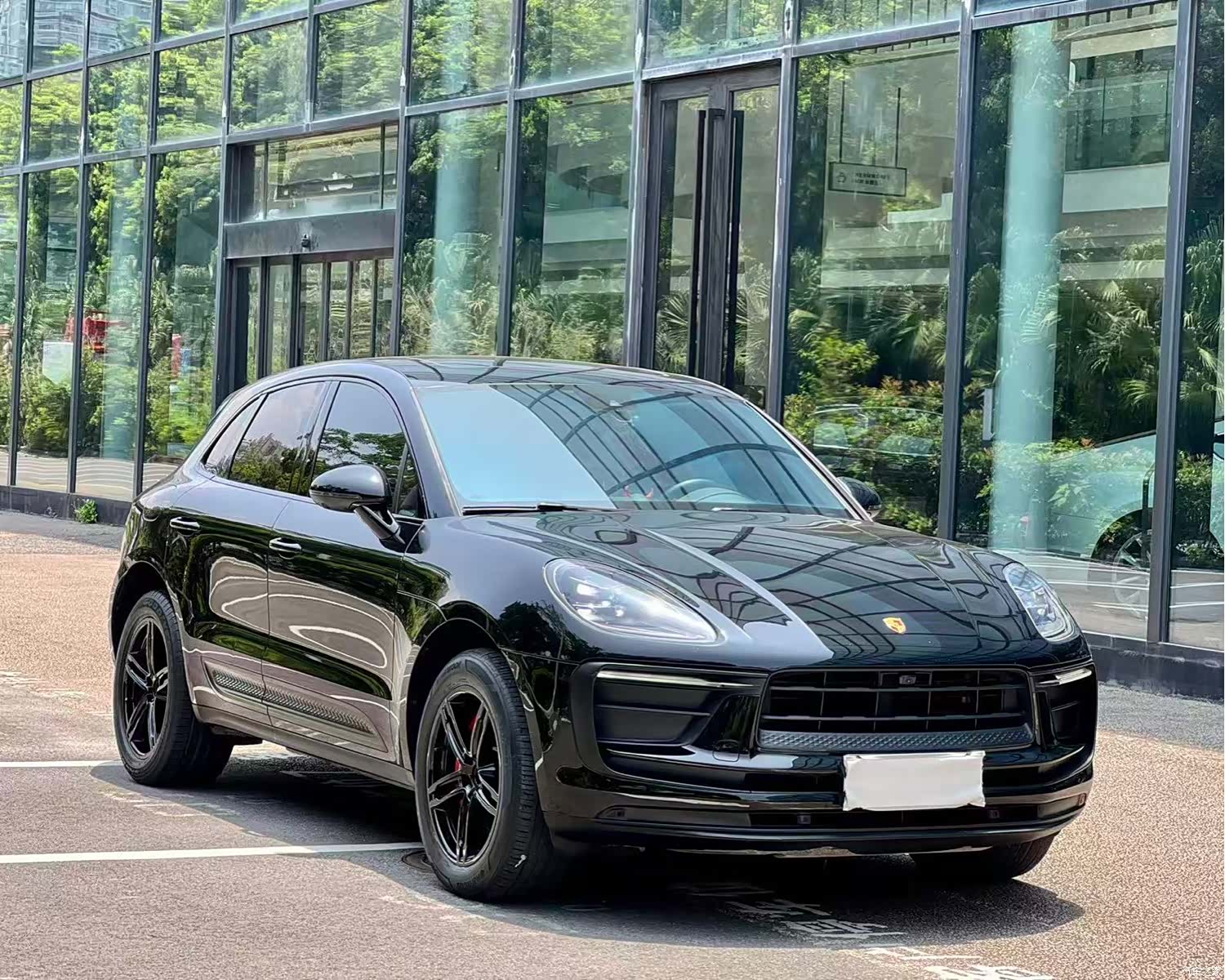Porsche Macan, 2022 3