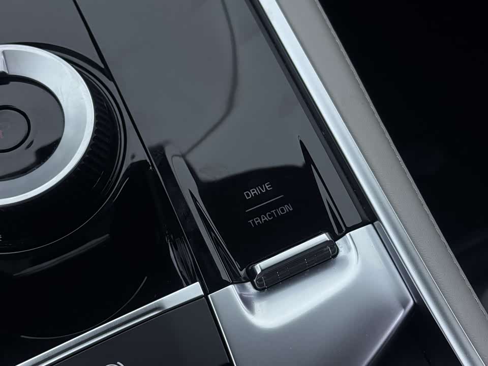 Kia Lion Platinum expands the world