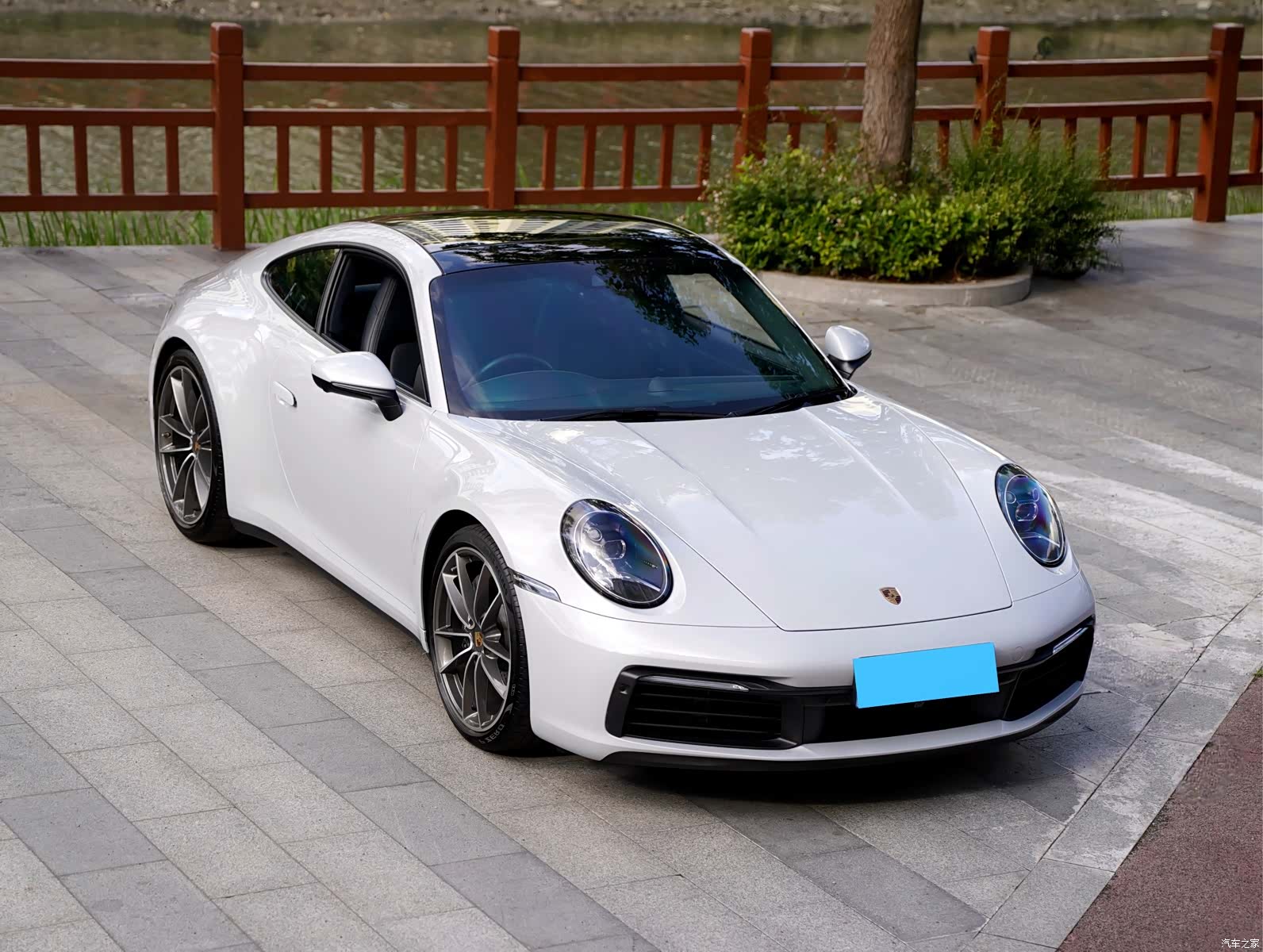Porsche 911, 2024 4