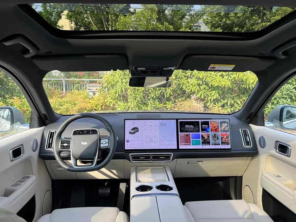 Li Auto Ideal L8