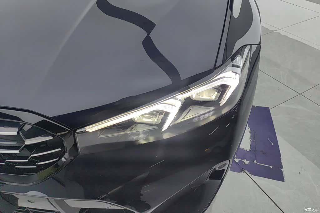 BMW 3 Series, 2024 все фото
