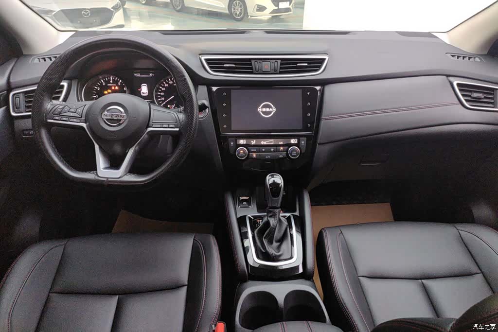 Nissan Qashqai, 2023 12