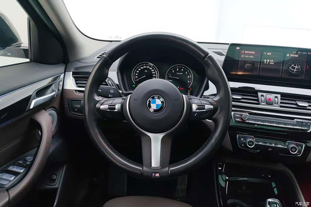 BMW X2, 2021 15