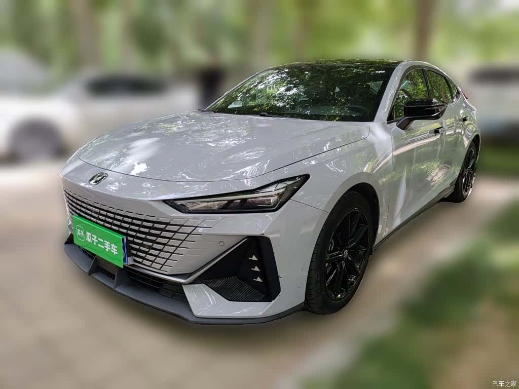 Changan UNI-V, 2023 1