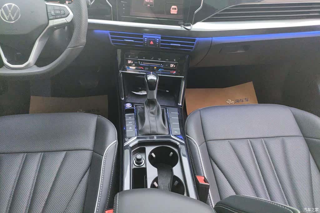 Volkswagen Passat, 2024 16