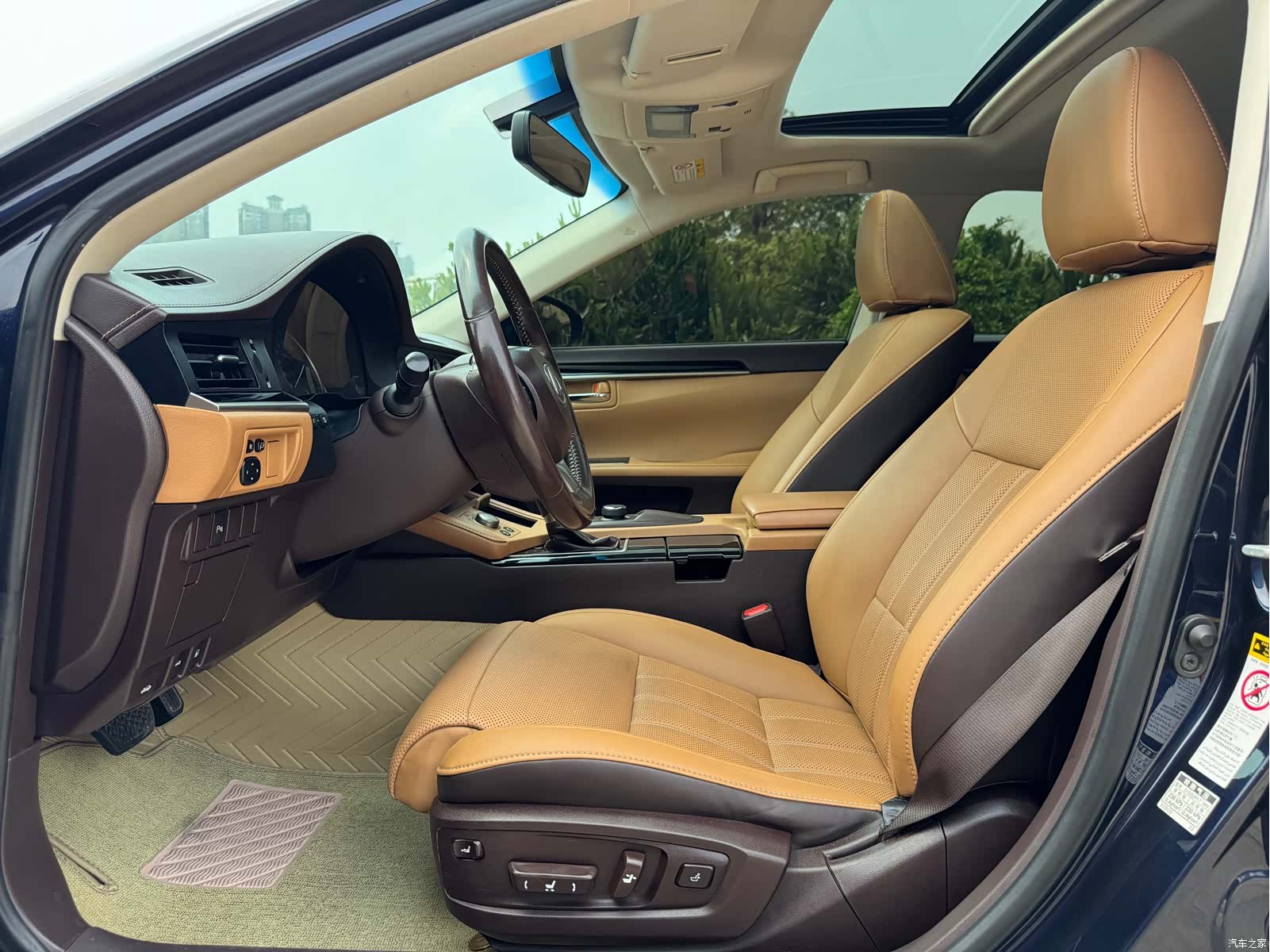 Lexus ES, 2018 7