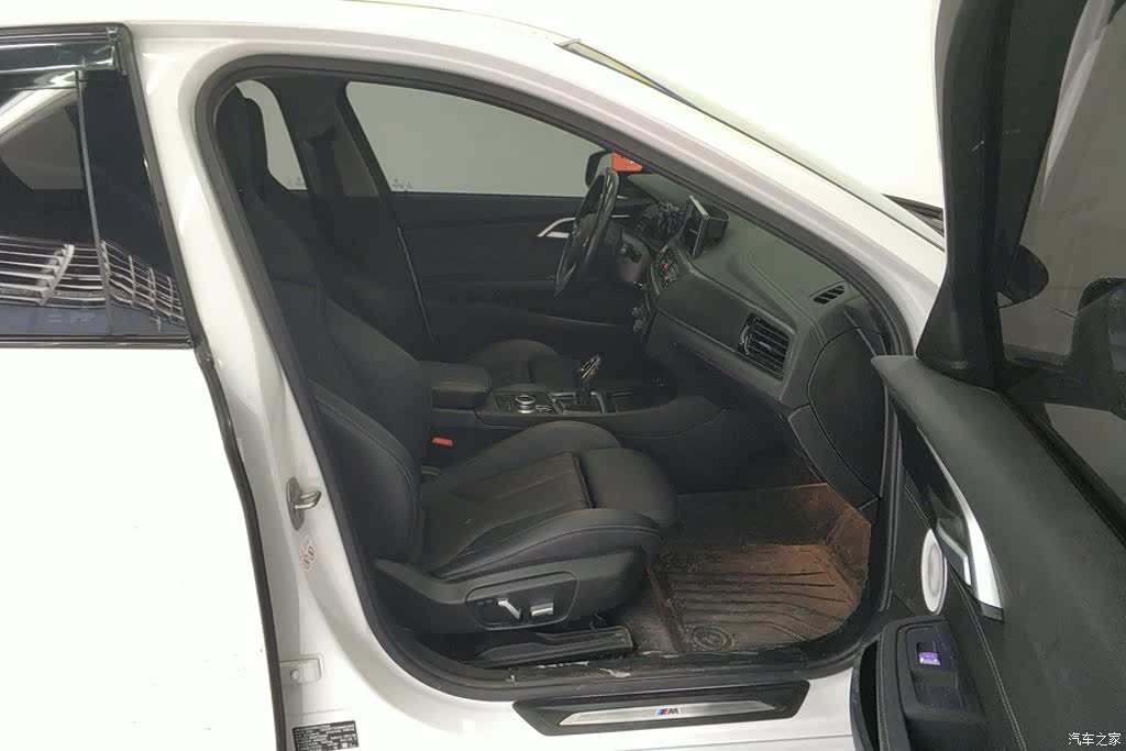 BMW 1 Series, 2021 8