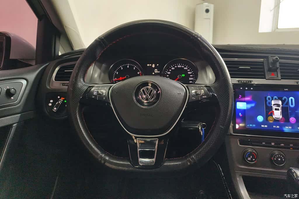 Volkswagen Golf, 2015 15