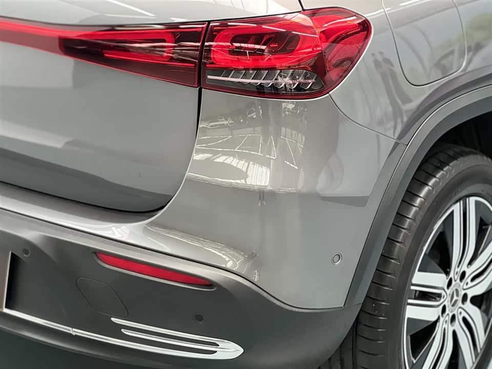 Mercedes-Benz EQA Mercedes-Benz EQA