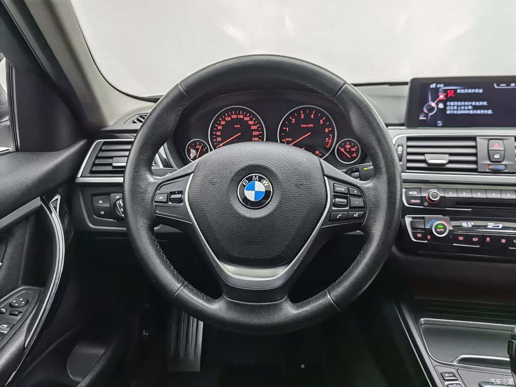 BMW 3 Series, 2017 11