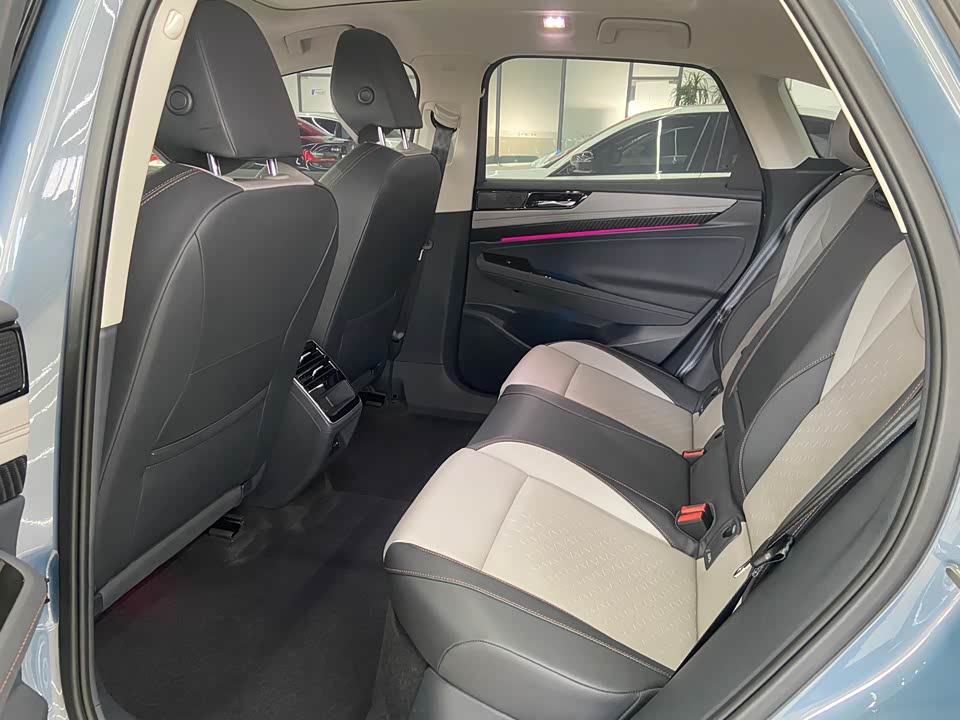 Volkswagen ID.7 VIZZION