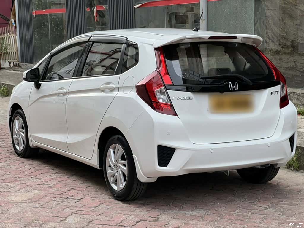 Honda Fit, 2017 6
