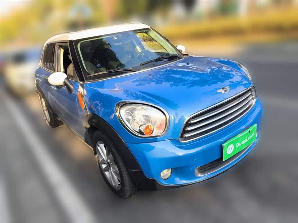 MINI COUNTRYMAN