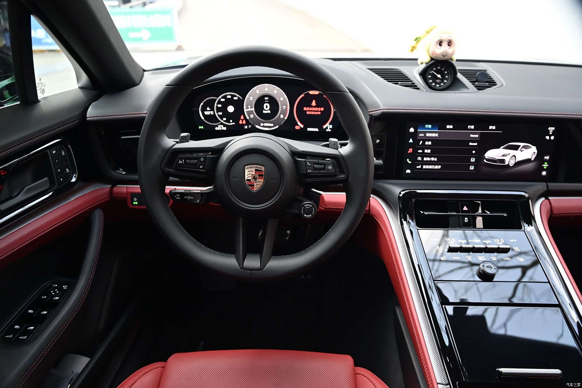 Porsche Panamera, 2025 10