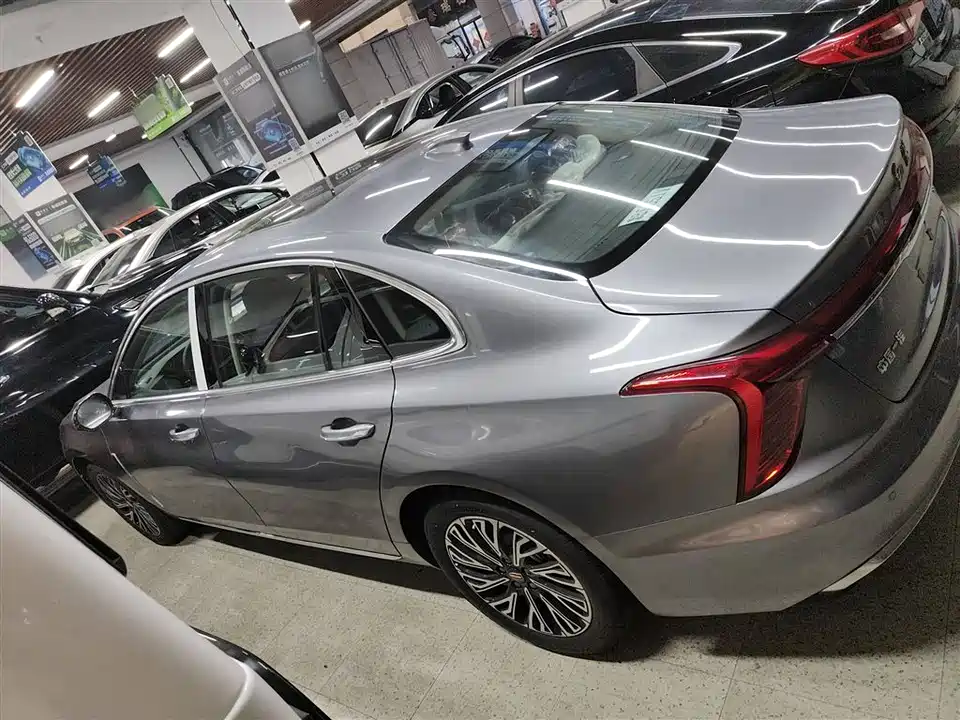 Hongqi H5