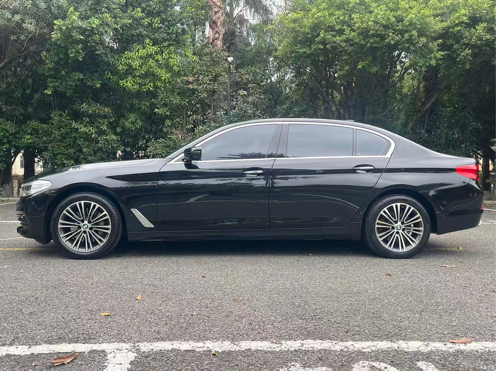 BMW 5 Series, 2018 12