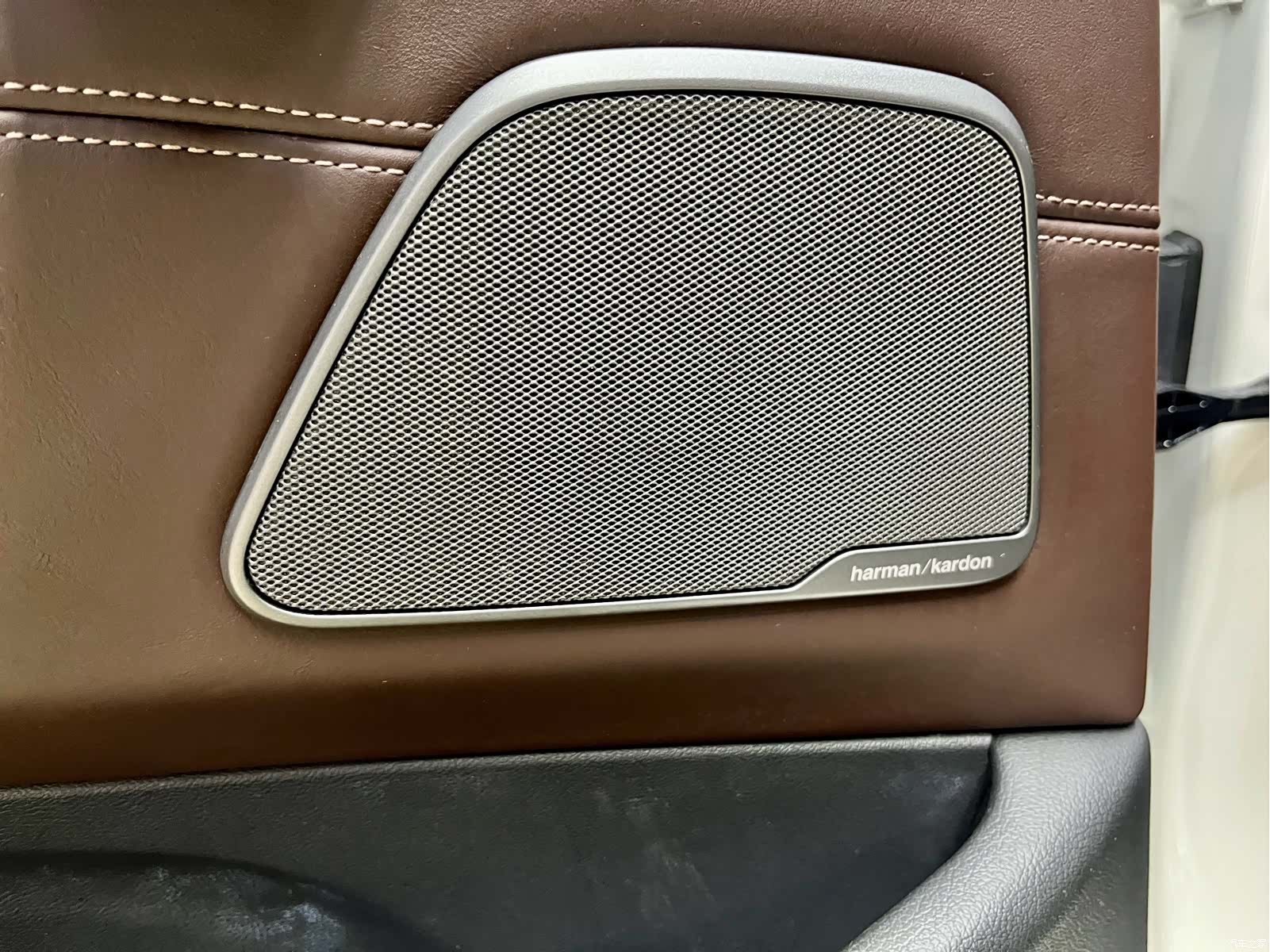 BMW 5 Series, 2018 8