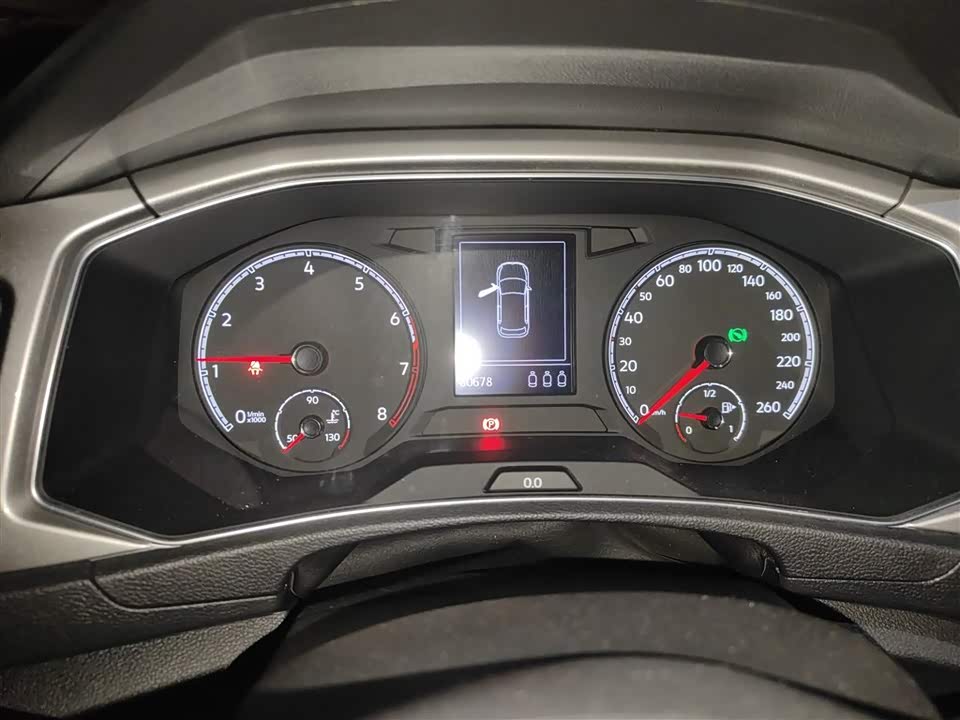 Volkswagen T-ROC exploring Songs