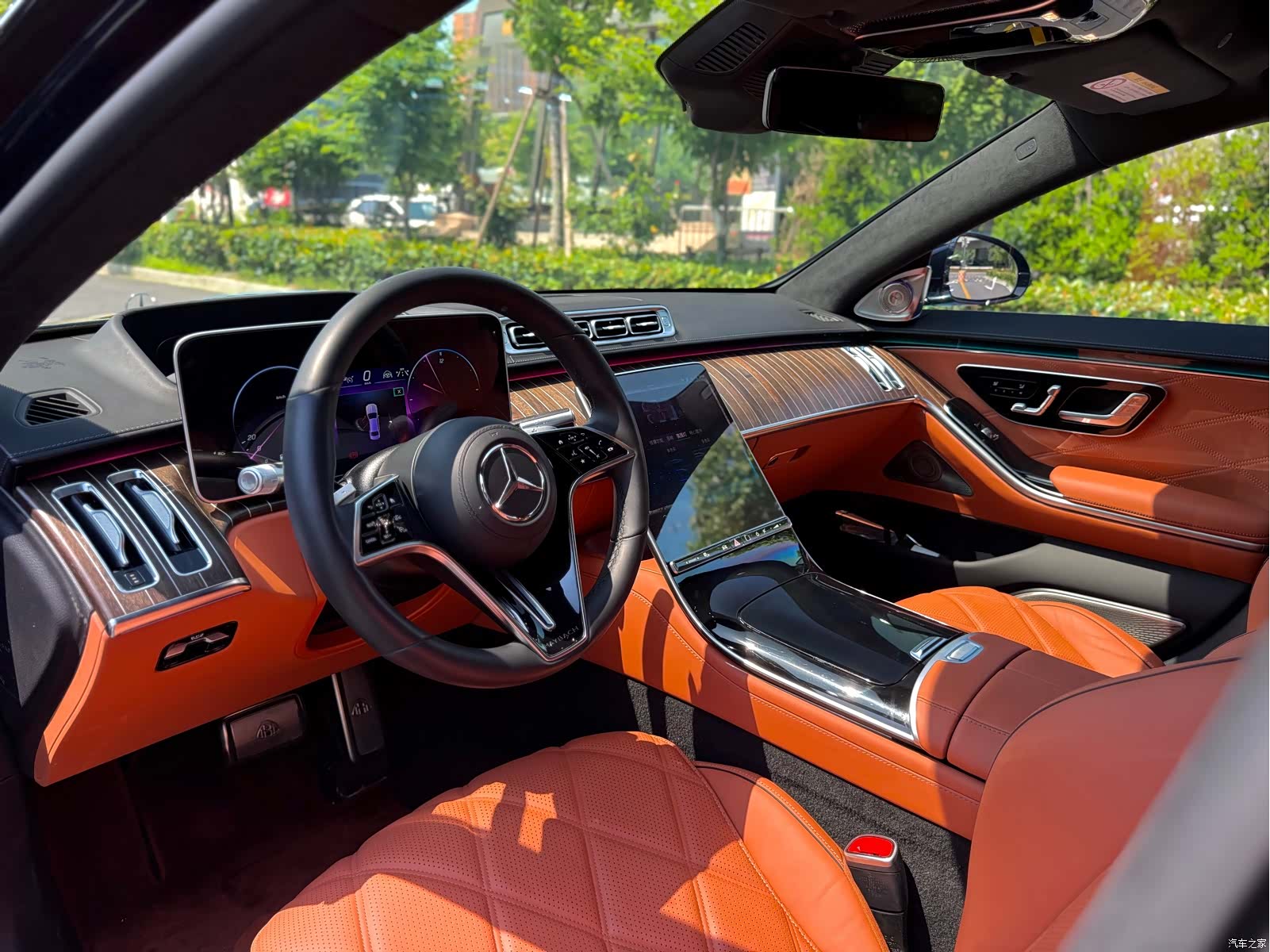 Maybach S-Class, 2023 4