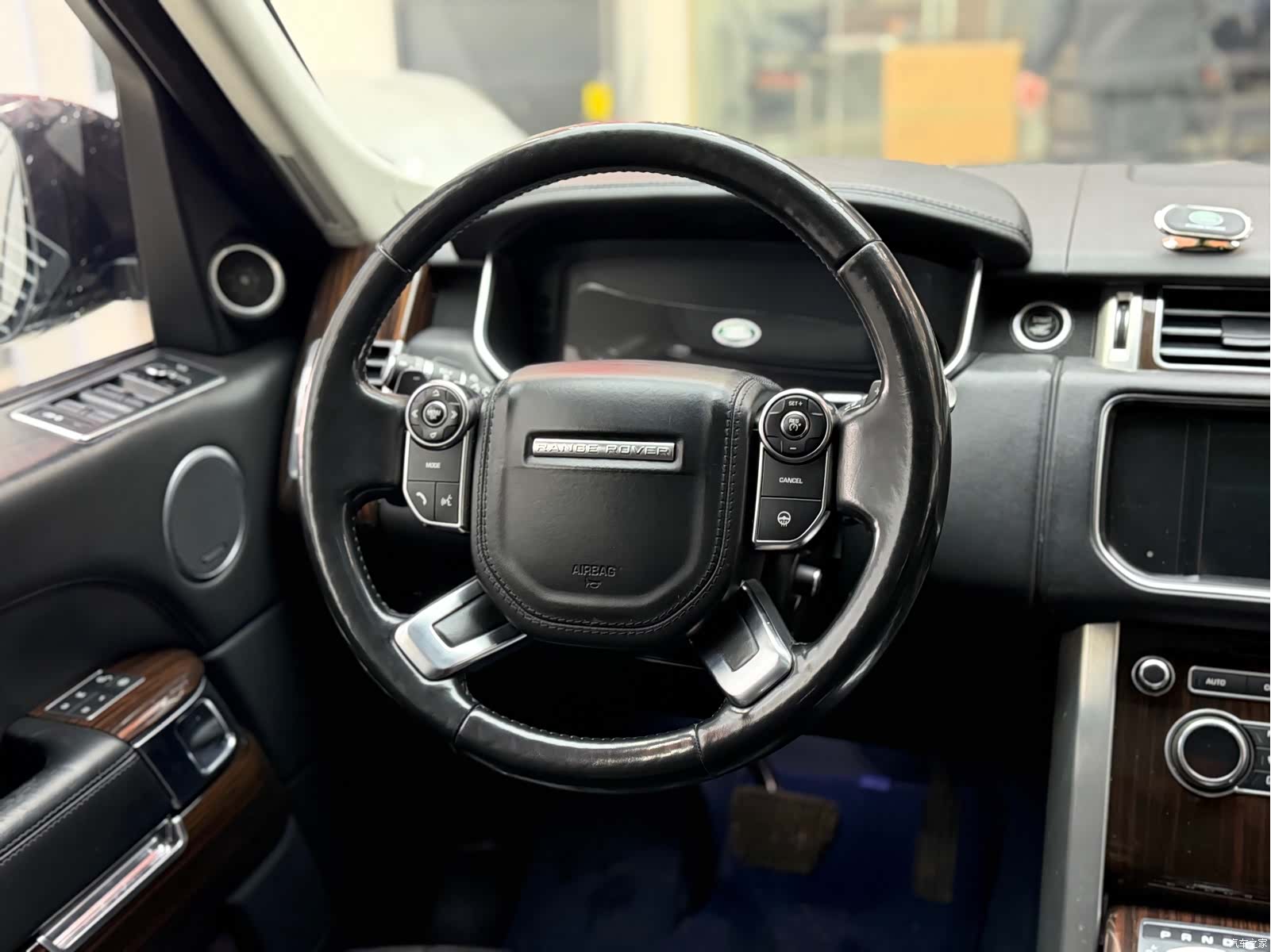 Land Rover Range Rover, 2016 9