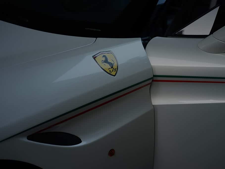 Ferrari California T