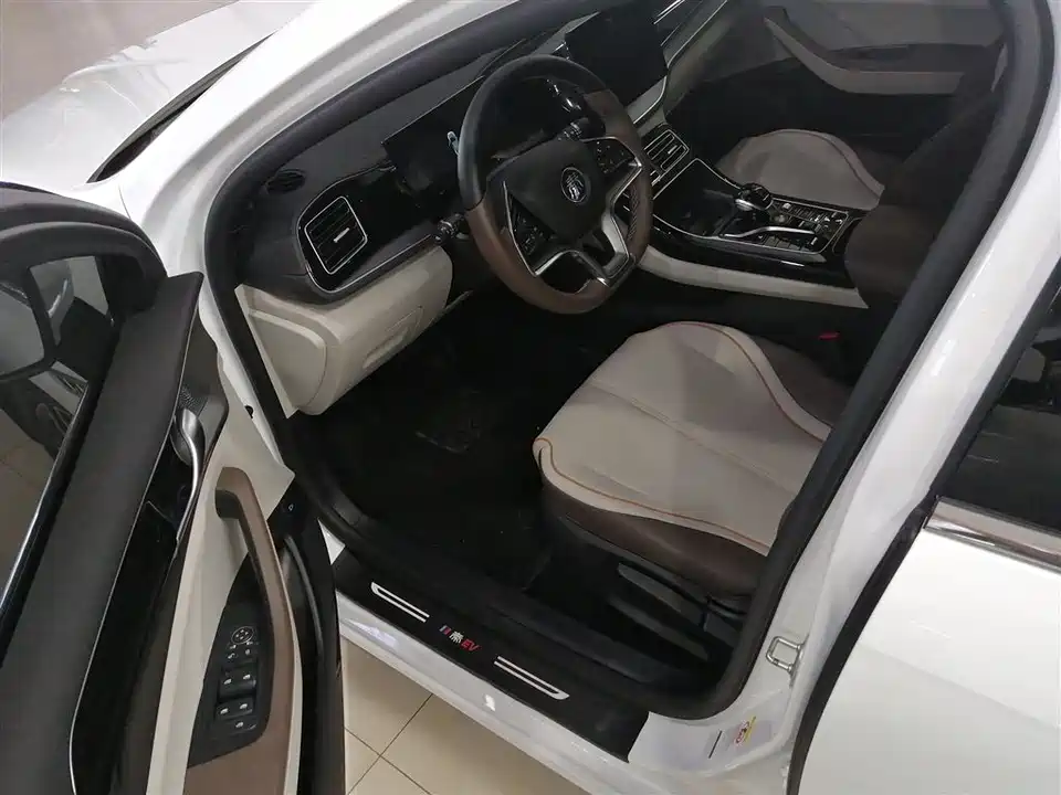 BYD Qin Yuan