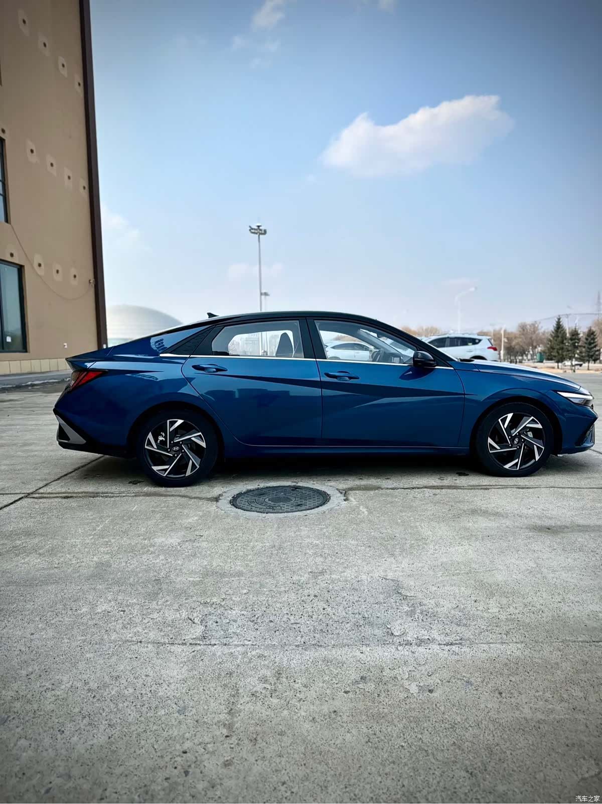 Hyundai Elantra, 2023 7