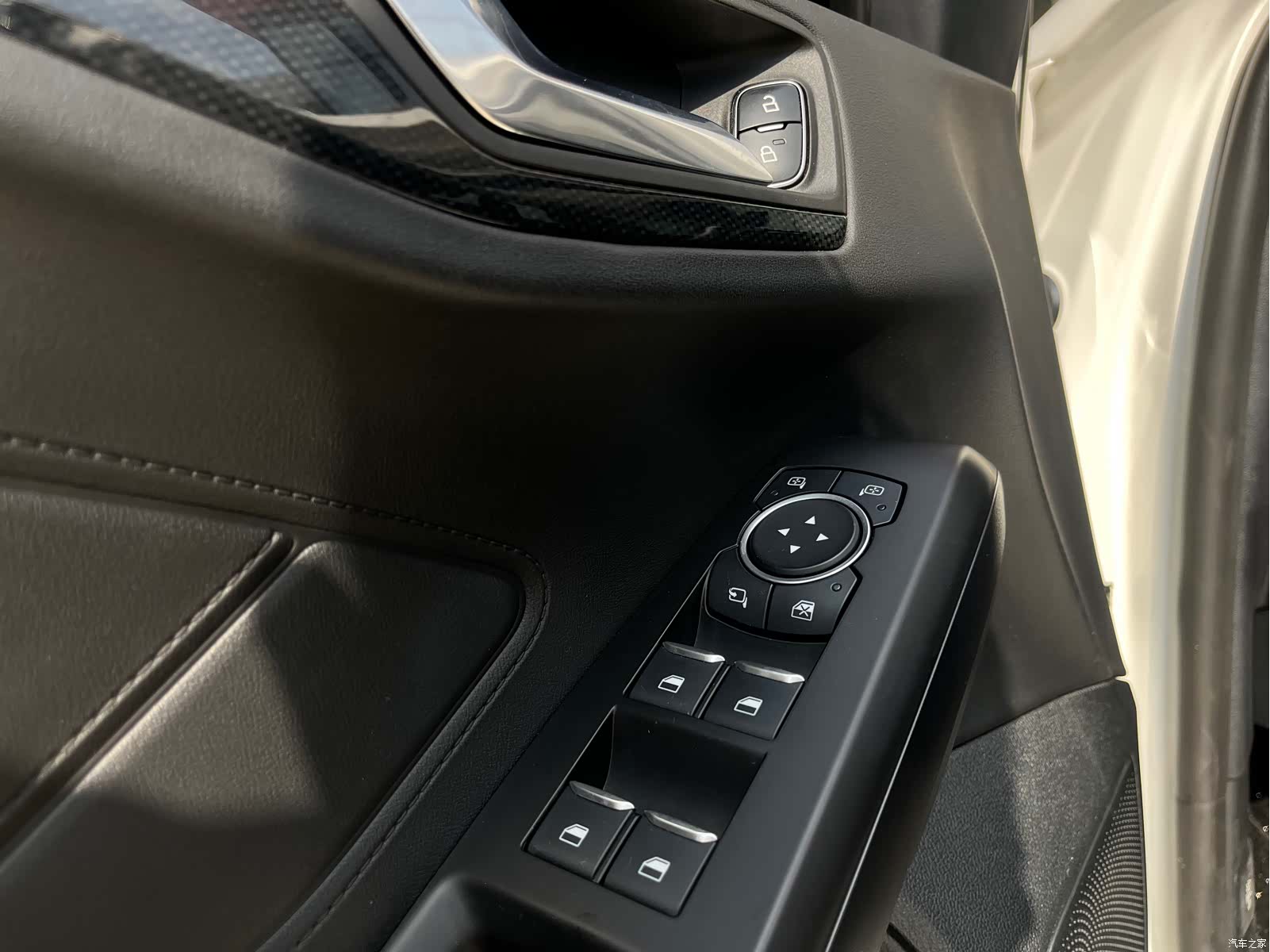 Ford Focus, 2022 18