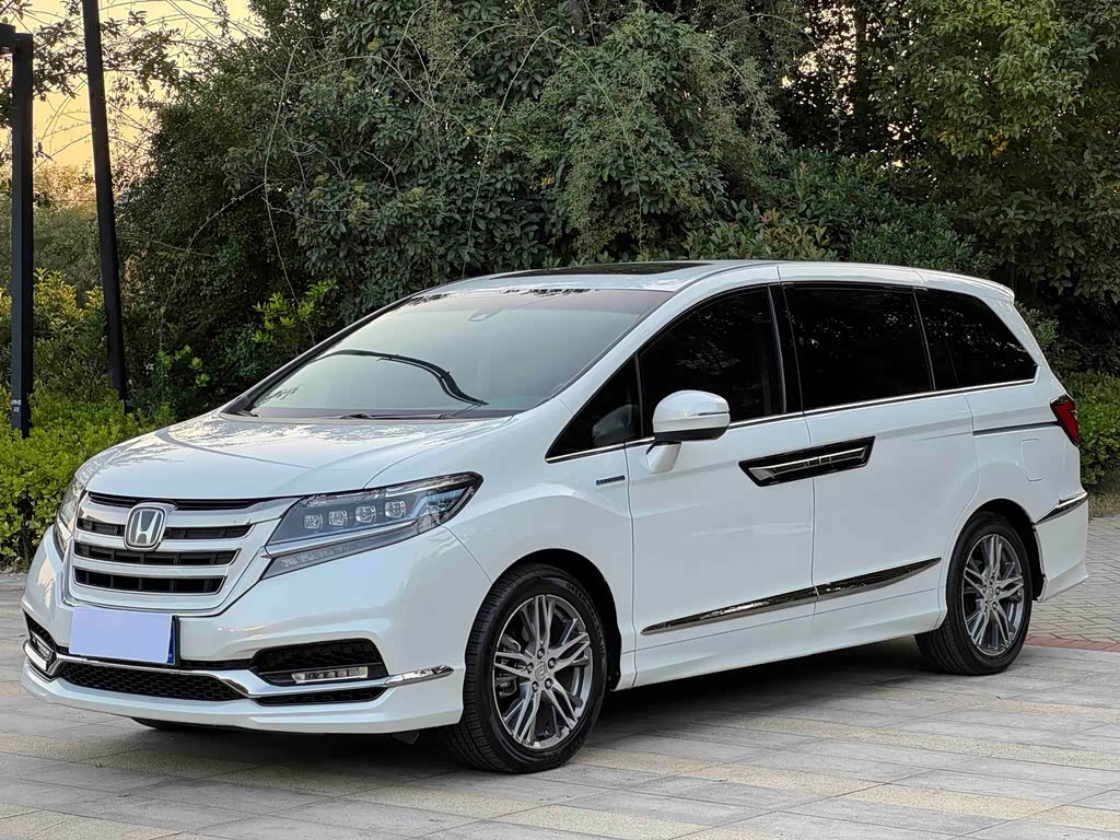 Honda Elysion 2019 2.0L Luxury