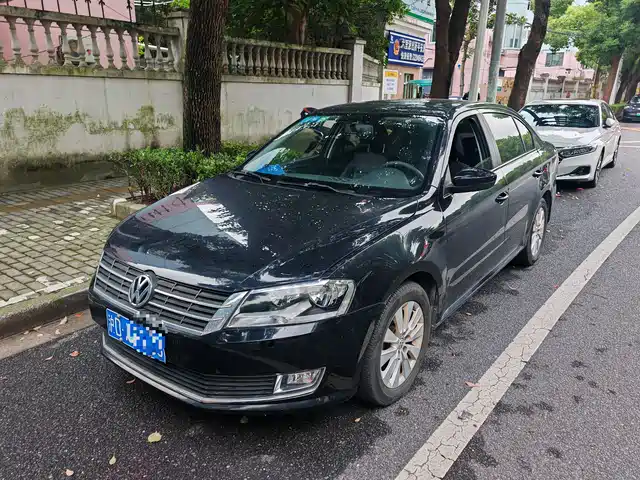 Volkswagen Lavida 2017 — купить из Китая под заказ