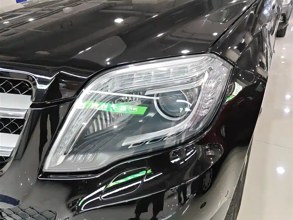 Mercedes-Benz GLK class