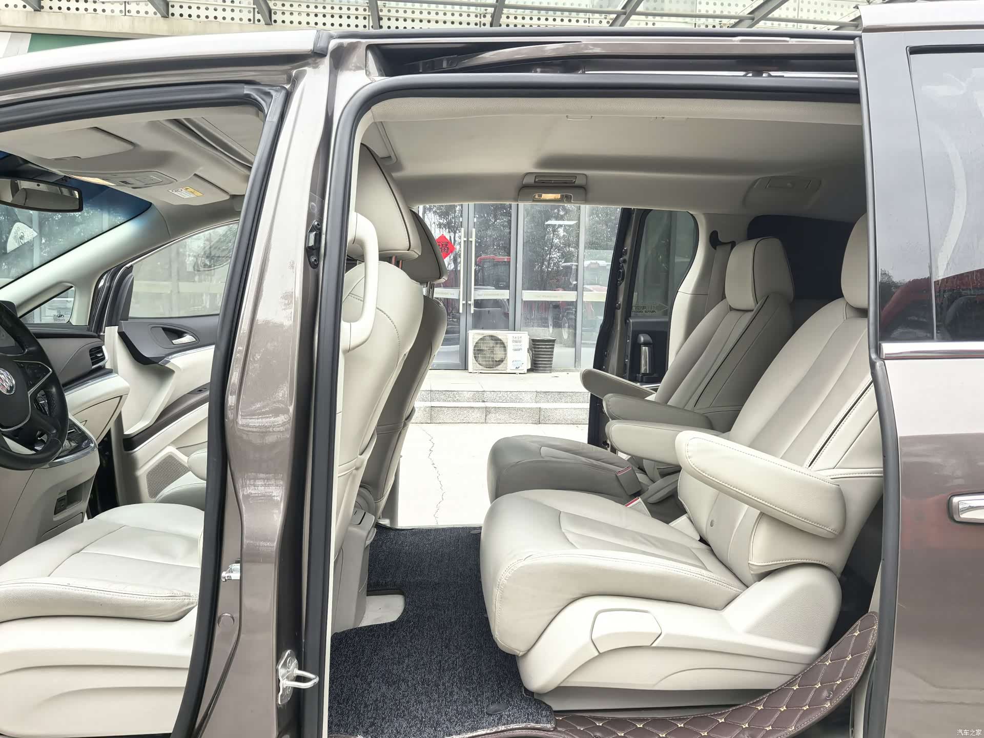 Buick GL8, 2020 15