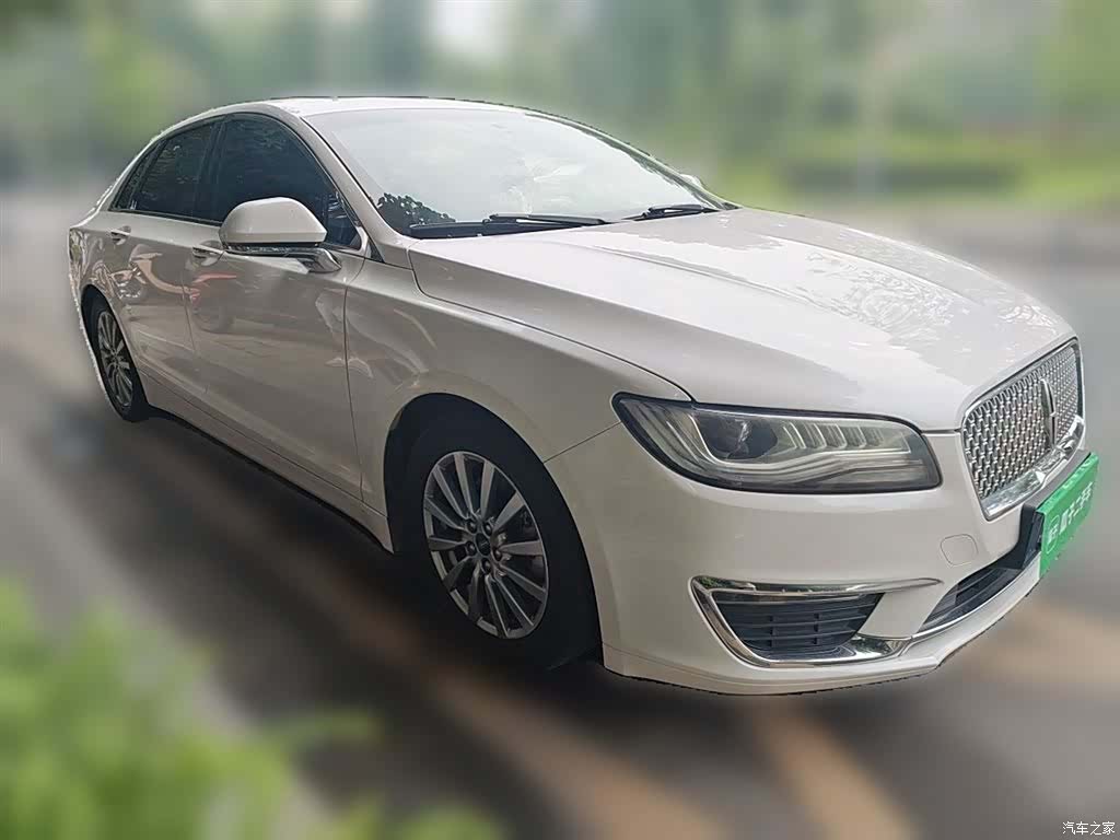 Lincoln MKZ, 2018 3