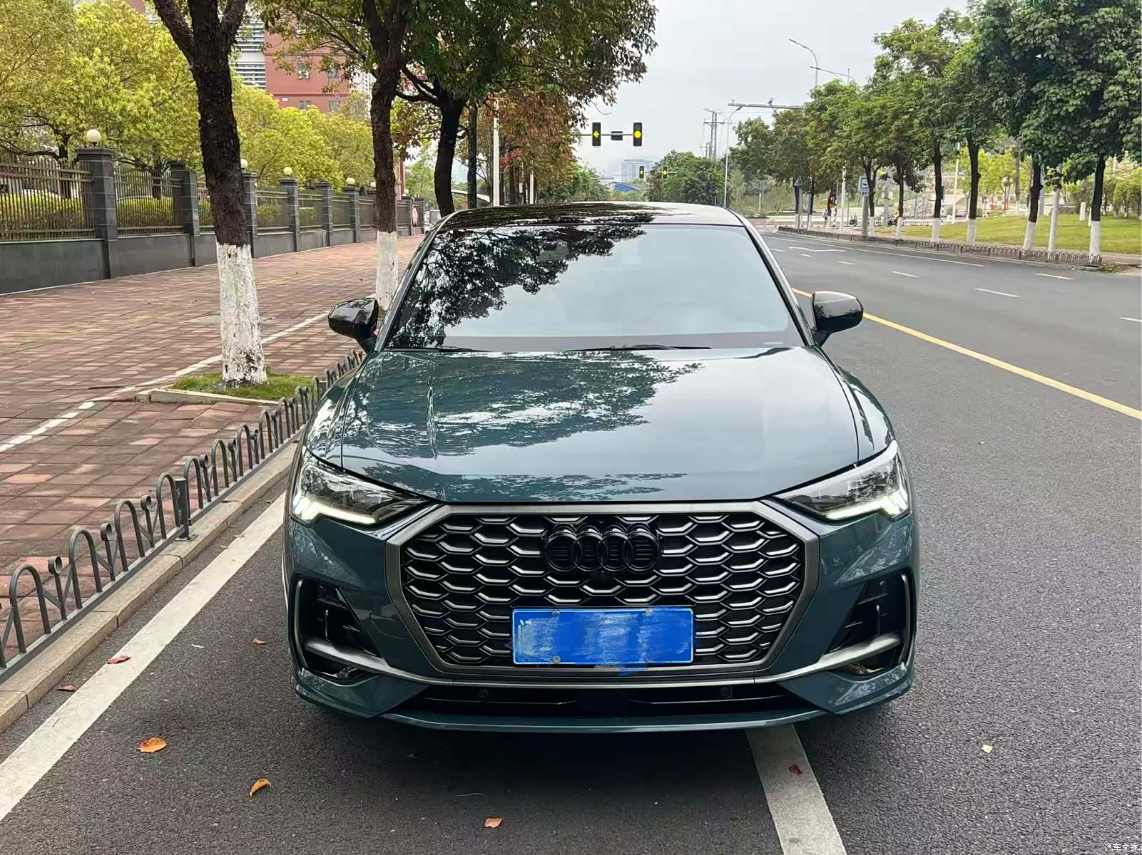 Audi Q3, 2023 2