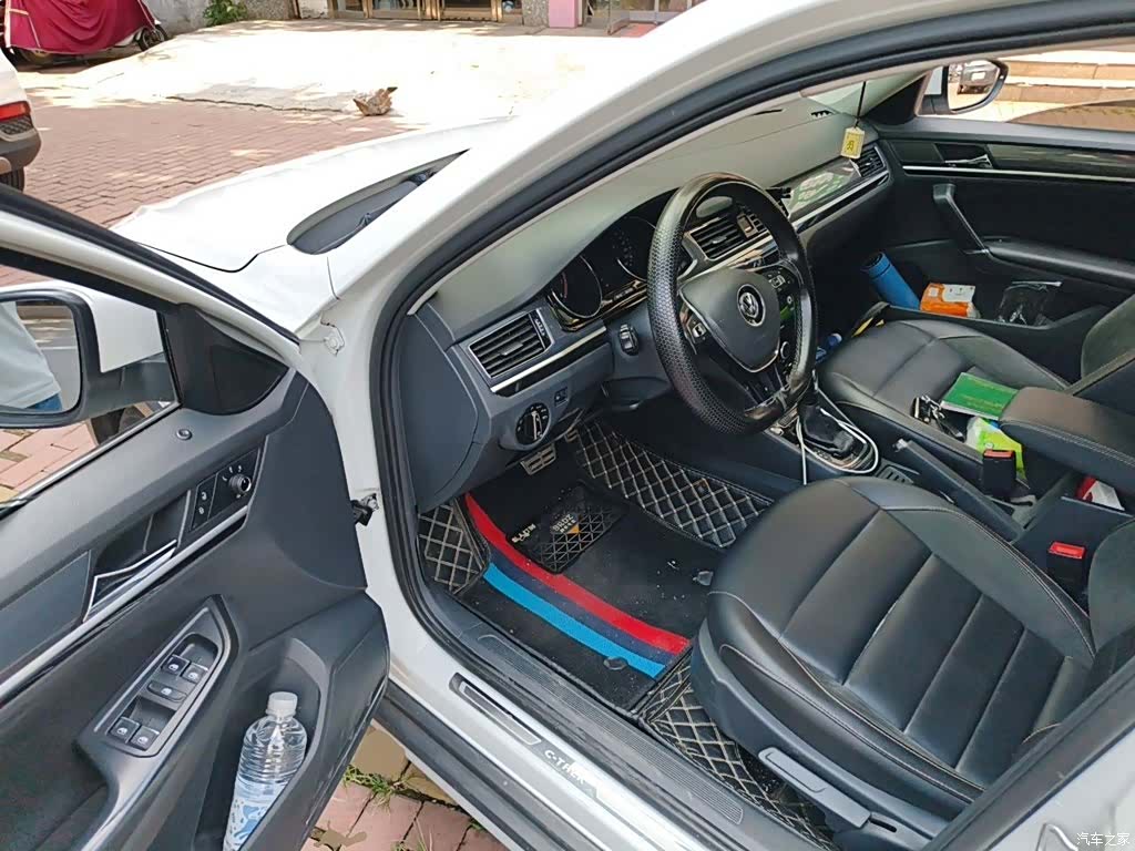 Volkswagen C-TREK, 2018 17