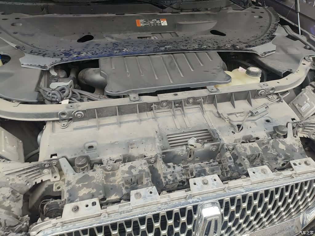 Lincoln Aviator, 2022 21