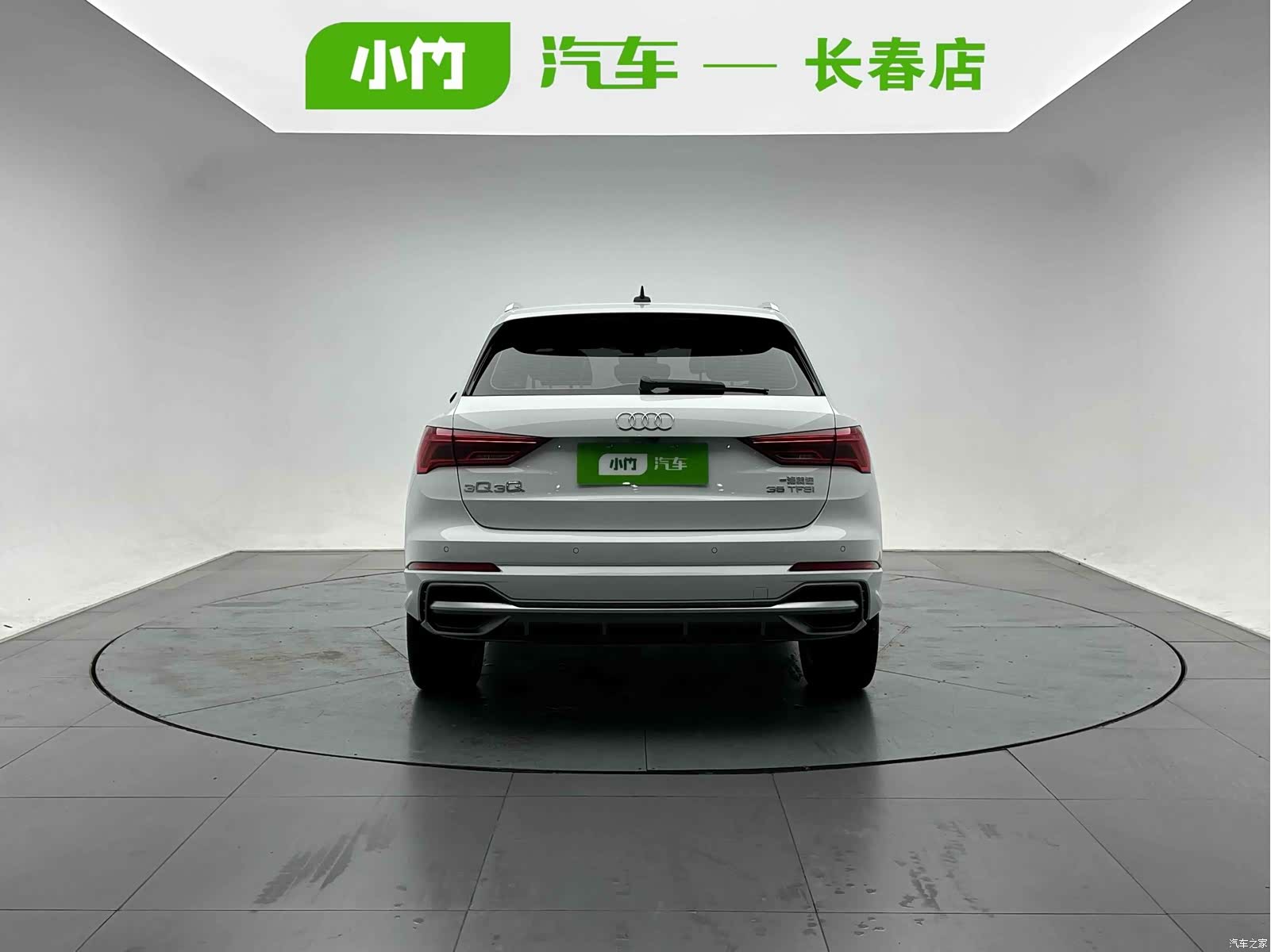 Audi Q3, 2022 4
