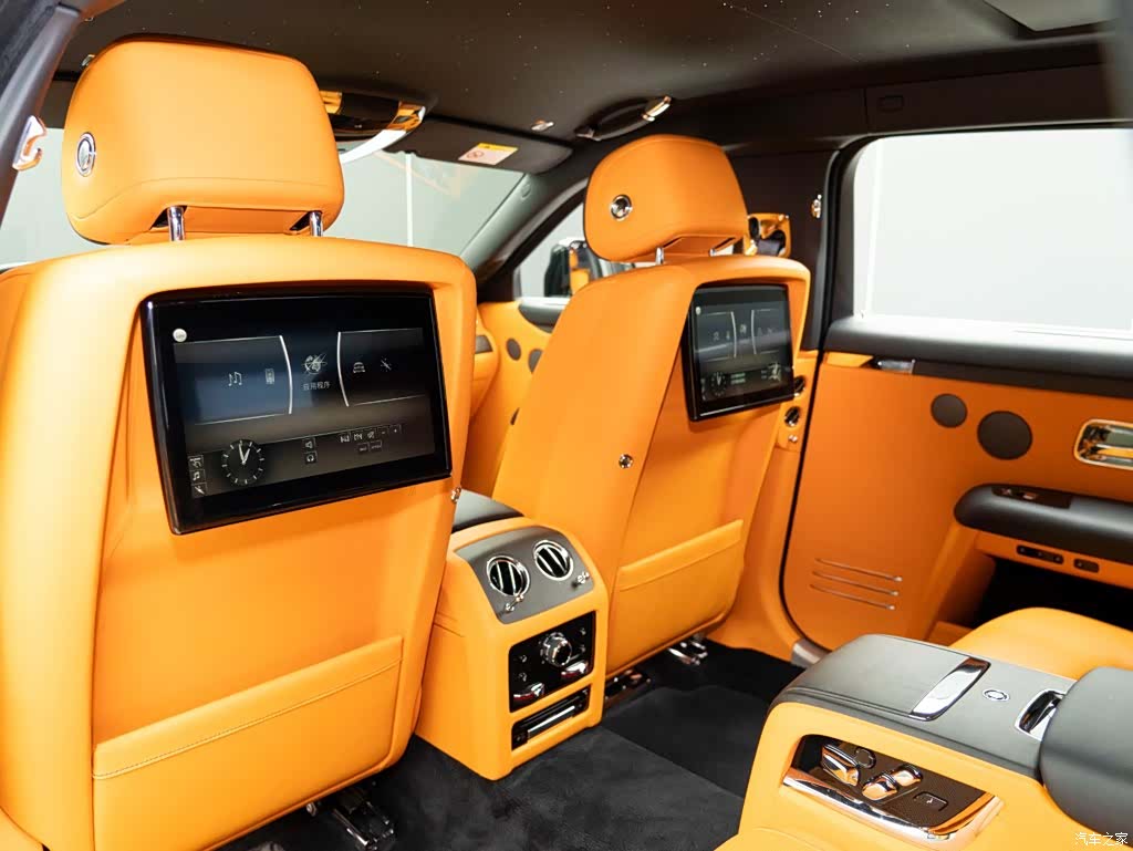 Rolls-Royce Ghost, 2022 17