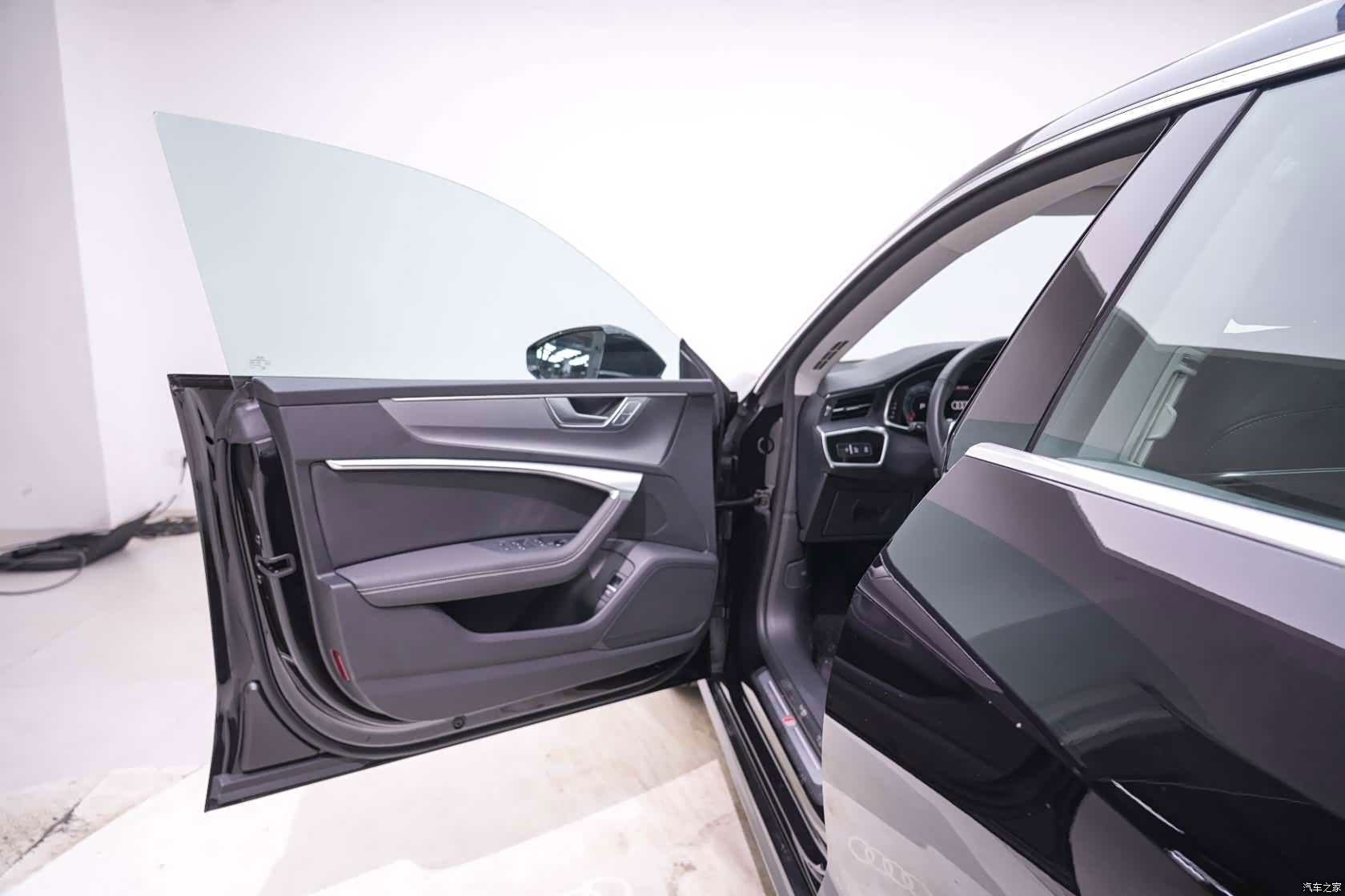 Audi A7L, 2024 10