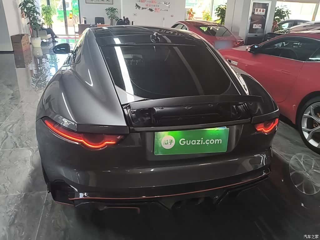 Jaguar F-TYPE, 2017 6