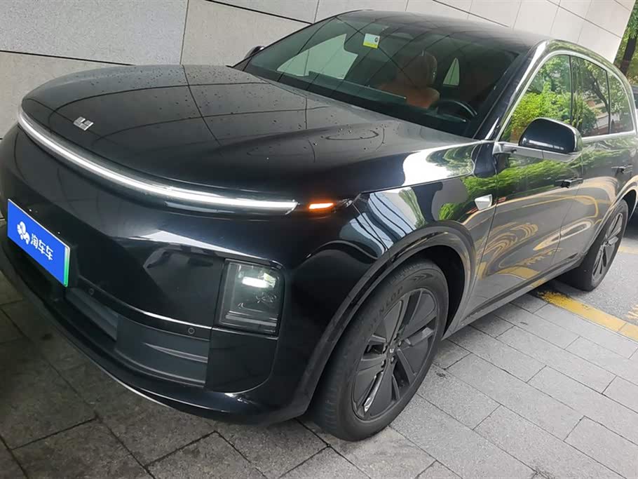 Li Auto L6