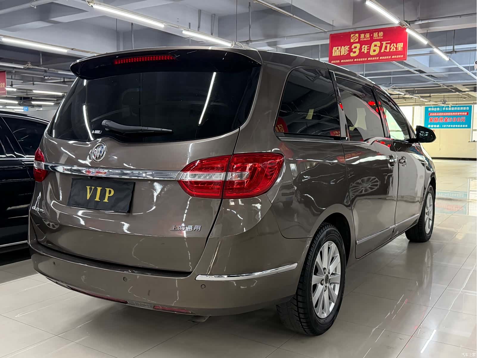 Buick GL8, 2018 7