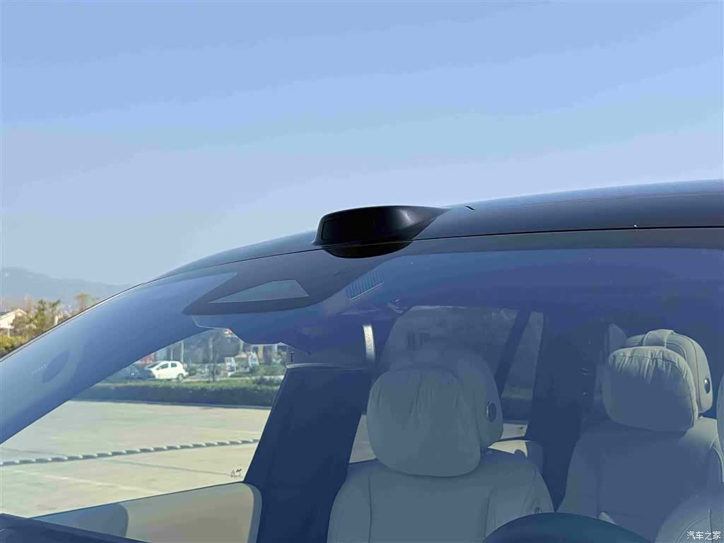 Li Auto L8, 2025 28