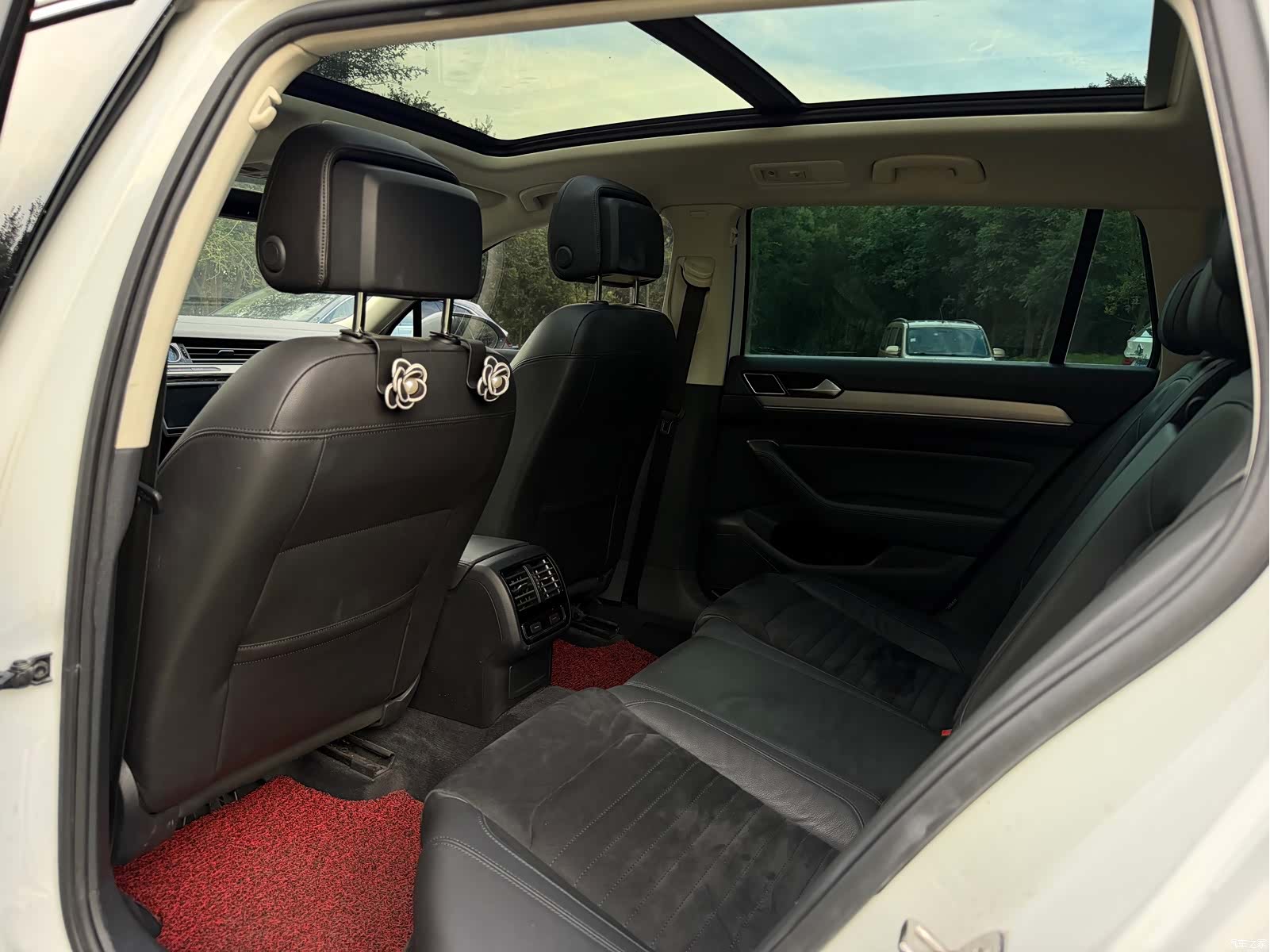 Volkswagen Variant, 2017 16