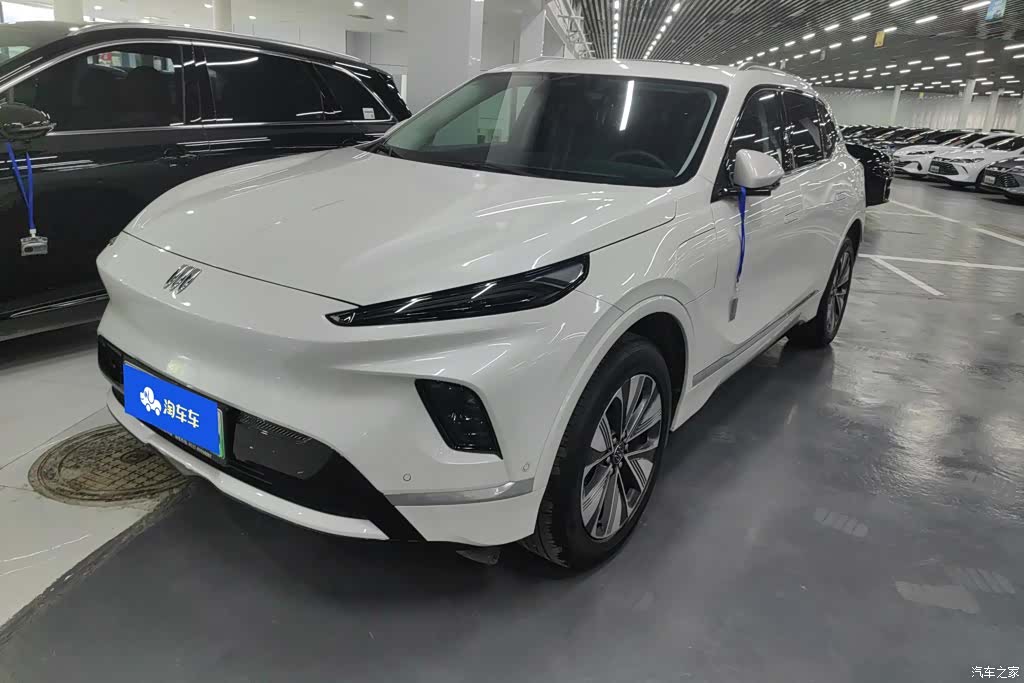 Buick E5, 2025 1