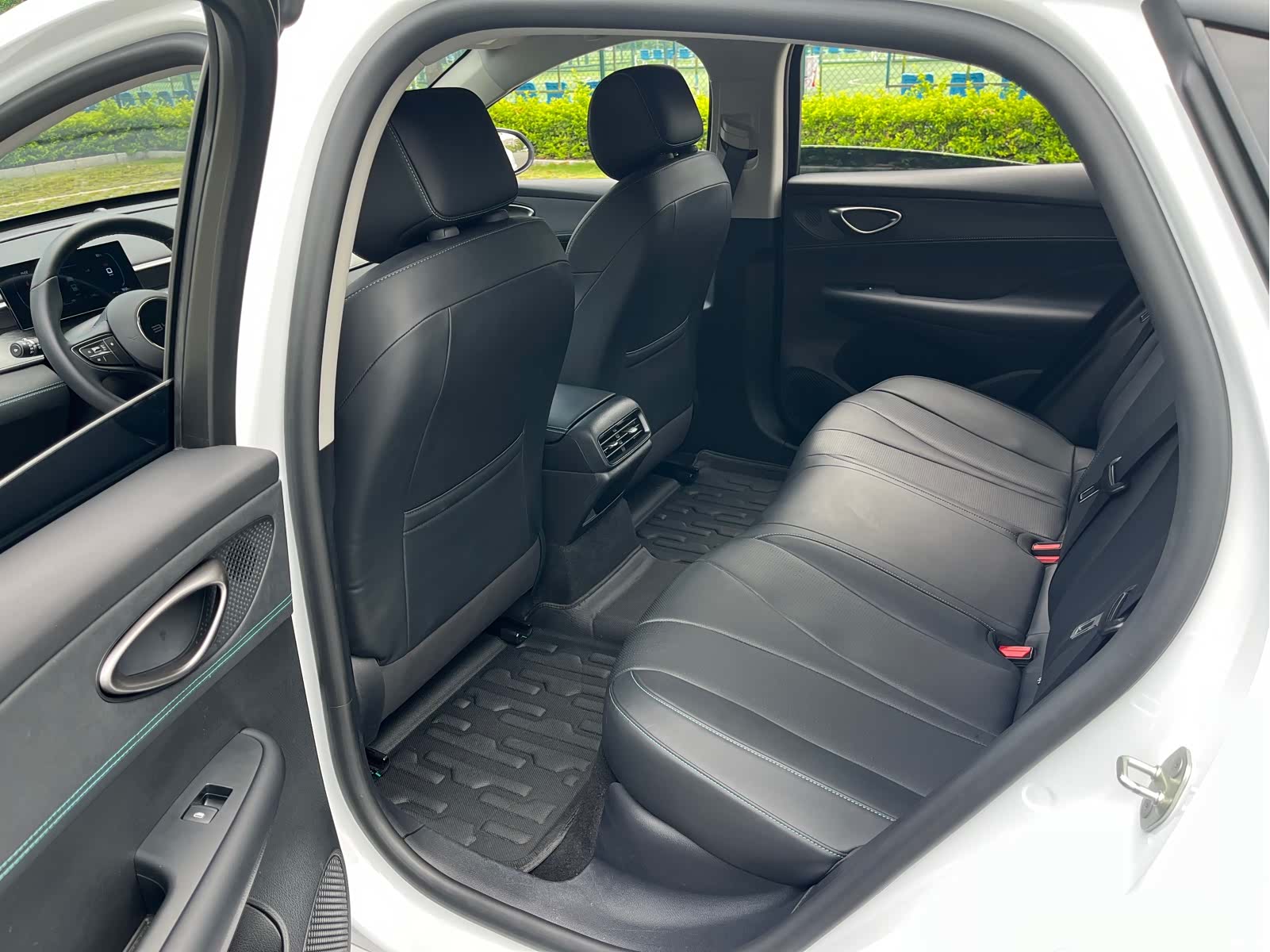 BYD Seal, 2025 10