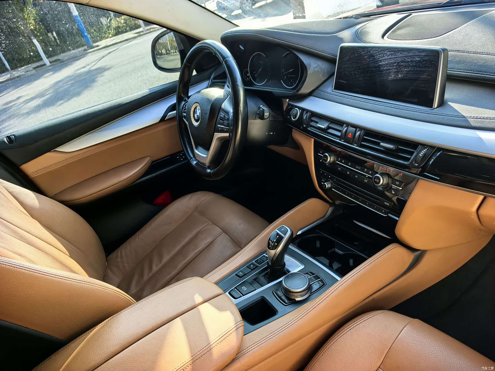 BMW X6, 2018 10