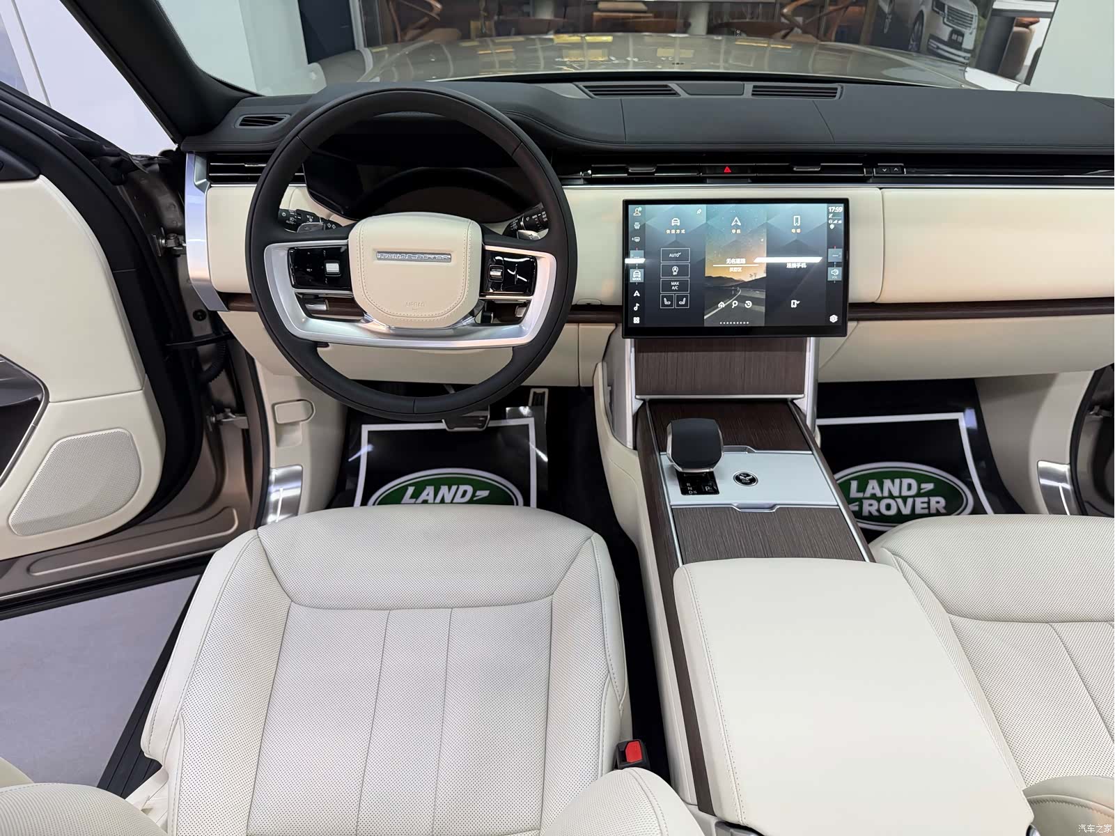 Land Rover Range Rover, 2025 13