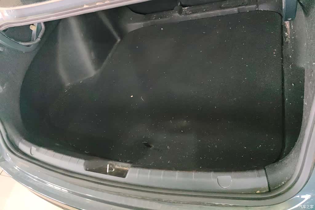 Geely Preface, 2023 4