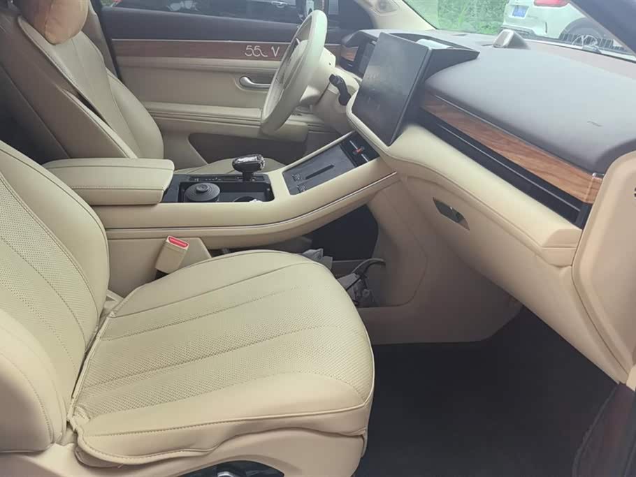 AITO Ask the world M7